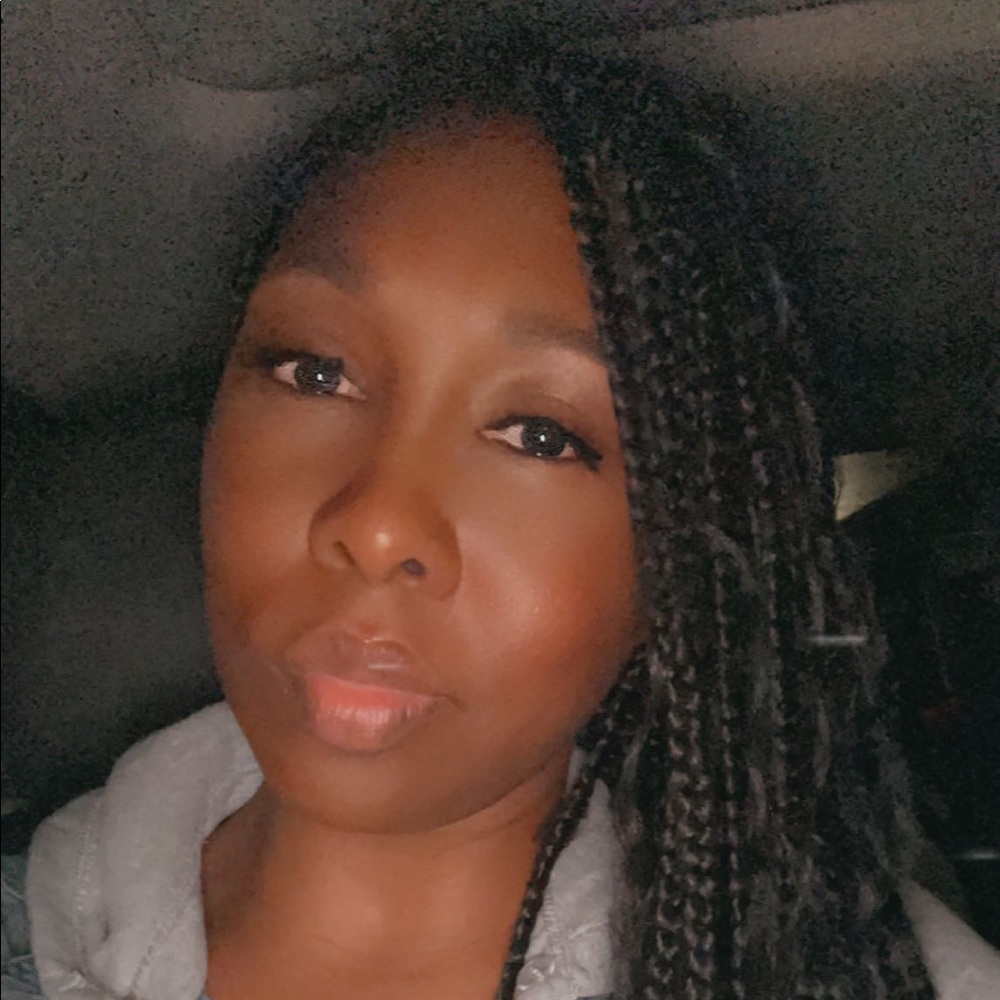 Meet your Posher, Katrina